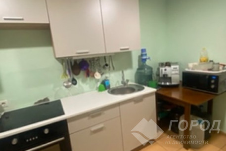 Продам 3-х кімнатну квартиру, Рогань, Код: 676338/51