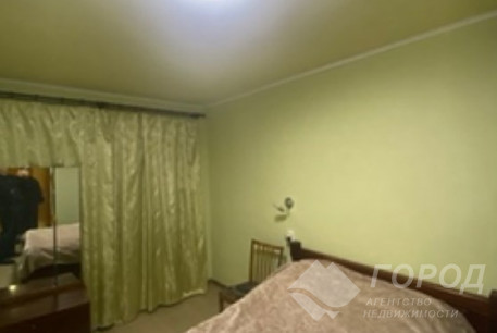 Продам 3-х кімнатну квартиру, Рогань, Код: 676338/51