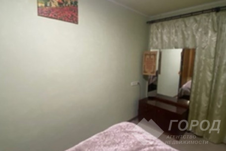 Продам 3-х кімнатну квартиру, Рогань, Код: 676338/51