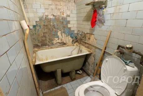 Продам 2-х кімнатну квартиру, ХТЗ, Код: 676338/52
