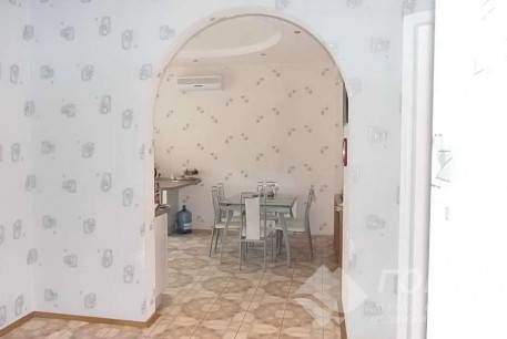 Сдам 2-х кімнатну квартиру, Центр, Код: 677168/1