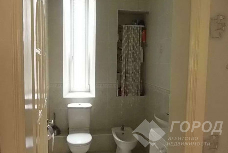 Сдам 2-х кімнатну квартиру, Центр, Код: 677168/1