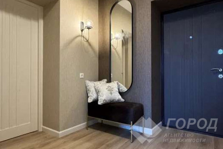 Продам 1-кімнатну квартиру, Центральный рынок, Центральный Рынок метро, Код: 677466/2