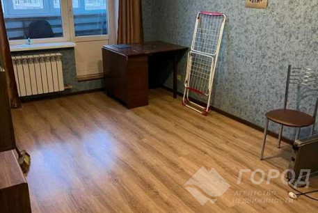 Продам 2-х кімнатну квартиру, Гагарина проспект, Проспект Гагарина метро, Код: 677525/3