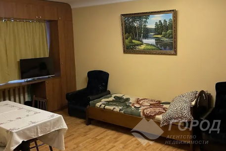 Продам 1-кімнатну квартиру, Основа, Код: 679579/6