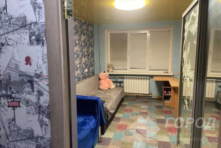 Продам 2-х кімнатну квартиру, Центр, Код: 679915/2