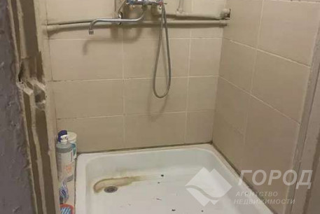 Продам гостинку, ХТЗ, Код: 681162/3