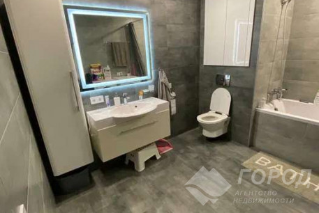 Продам 4-х кімнатну квартиру, Песочин, Код: 683066/3