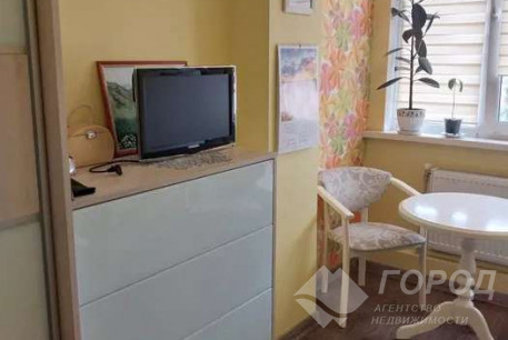 Продам 1-кімнатну квартиру, Центральный рынок, Центральный Рынок метро, Код: 684647/3