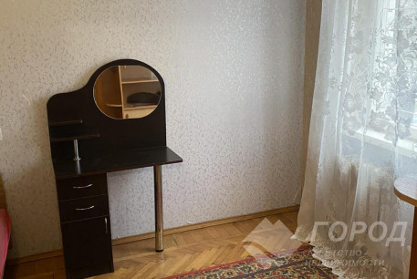 Продам 2-х кімнатну квартиру, Новые дома, Дворец спорта, Код: 684884/3