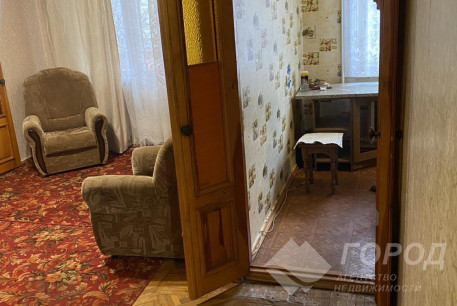 Продам 2-х кімнатну квартиру, Новые дома, Дворец спорта, Код: 684884/3