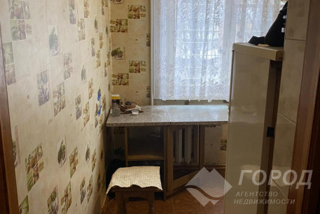 Продам 2-х кімнатну квартиру, Новые дома, Дворец спорта, Код: 684884/3