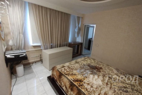 Продам 5-и кімнатну квартиру, Холодная Гора, Холодная Гора метро, Код: 685793/16