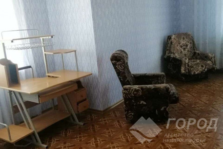 Продам 2-х кімнатну квартиру, Рогань, Код: 686031/4