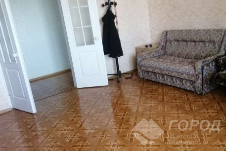 Продам 2-х кімнатну квартиру, Рогань, Код: 686031/4