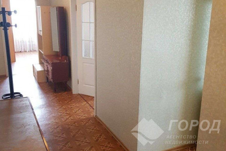 Продам 2-х кімнатну квартиру, Рогань, Код: 686031/4