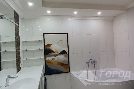 Продам 3-х кімнатну квартиру в новобудові, Алексеевка, Код: 686165/9