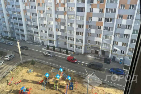 Продам 2-х кімнатну квартиру, Алексеевка, Код: 686285/2