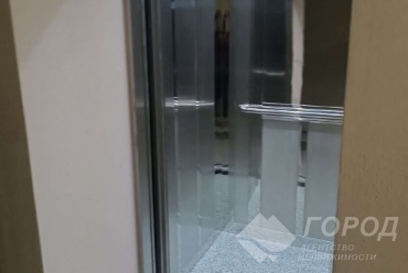 Продам 2-х кімнатну квартиру, Гагарина проспект, Спортивная метро, Код: 686424/5