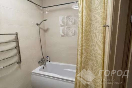 Сдам 3-х кімнатну квартиру, Центр, Код: 686512/4