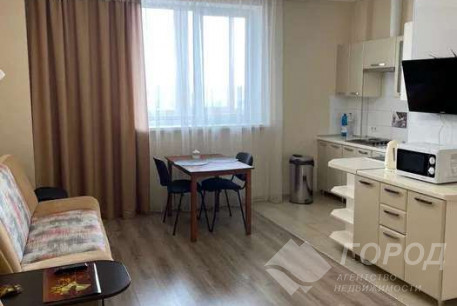 Сдам 3-х кімнатну квартиру, Центр, Код: 686512/4