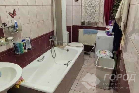 Продам дом, Салтовка, Тракторостроителей просп., Код: 686997/2