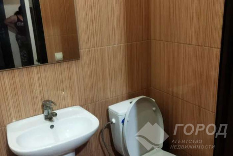 Сдам гостинку, Центральный рынок, Южный вокзал метро, Код: 687187/7