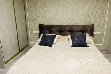 Продам 3-х кімнатну квартиру, Центр, Площадь Конституции метро (Советская), Код: 687288/4