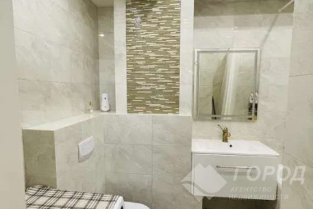 Продам 3-х кімнатну квартиру, Центр, Площадь Конституции метро (Советская), Код: 687288/4