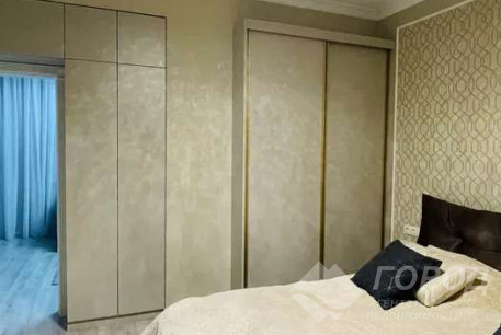 Продам 3-х кімнатну квартиру, Центр, Площадь Конституции метро (Советская), Код: 687288/4