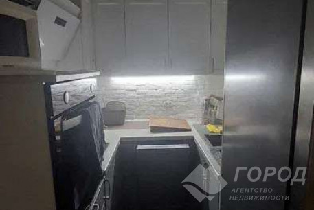 Продам 3-х кімнатну квартиру, Гагарина проспект, Проспект Гагарина метро, Код: 687473/2