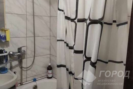 Сдам 1-кімнатну квартиру, Рогань, Код: 687641/3