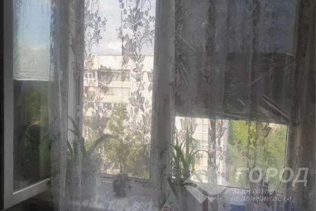 Сдам 1-кімнатну квартиру, Рогань, Код: 687641/3