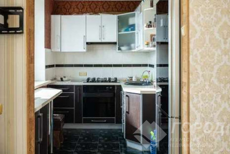 Продам 3-х кімнатну квартиру, Рогань, Горизонт, Код: 688435/2