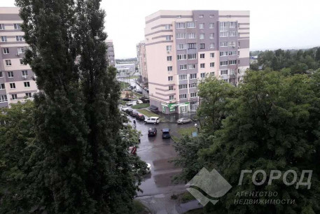 Сдам гостинку, Новые дома, Коммунальный рынок, Код: 688497/5