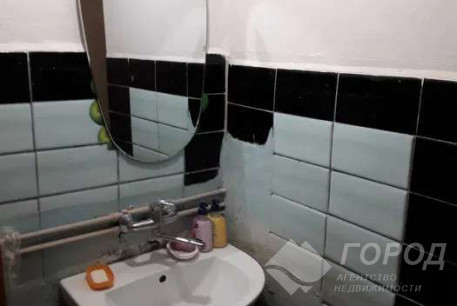 Продам гостинку, Новые дома, Коммунальный рынок, Код: 688497/6