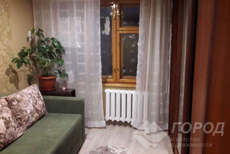 Продам гостинку, Новые дома, Коммунальный рынок, Код: 688497/6