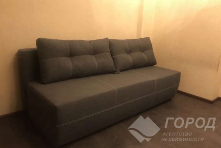 Сдам гостинку, Новые дома, Дворец спорта, Код: 688520/1