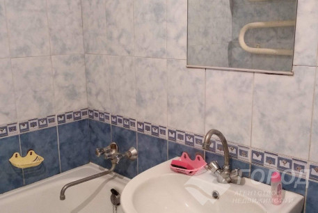 Продам 1-кімнатну квартиру, Новые дома, Коммунальный рынок, Код: 688684/4