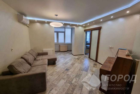 Продам 3-х кімнатну квартиру в новобудові, Жуковского, Код: 689125/2