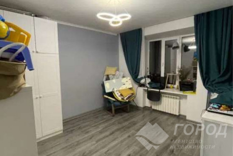 Продам 2-х кімнатну квартиру, Центр, Парк Горького, Код: 689227/2