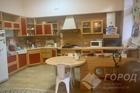 Продам 5-и кімнатну квартиру, Завод Шевченко, Код: 690514/2