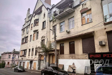 Продам 5-и кімнатну квартиру, Завод Шевченко, Код: 690514/2