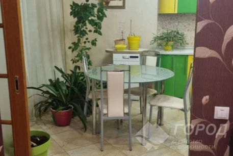 Продам 2-х кімнатну квартиру, Алексеевка, Код: 690972/2