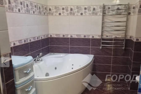 Продам 2-х кімнатну квартиру, Алексеевка, Код: 690972/2