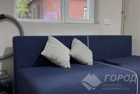 Продам гостинку, Центр, Код: 691001/5