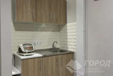 Продам гостинку, Центр, Код: 691001/5