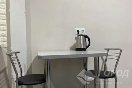 Продам гостинку, Центр, Код: 691001/5