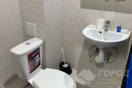 Продам гостинку, Центр, Код: 691001/5