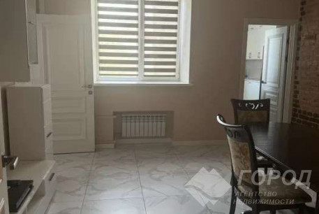 Сдам 4-х кімнатну квартиру, Гагарина проспект, Защитников Украины метро (Площадь Восстания), Код: 691138/6